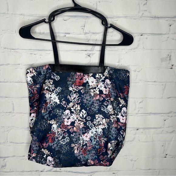 Jones New York - 2 bags - Picture 1 of 6